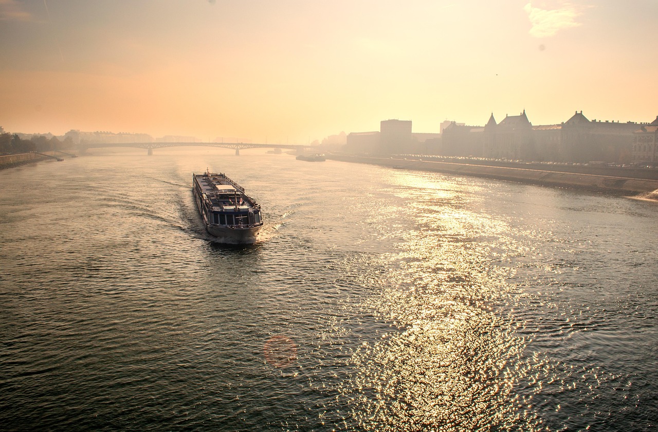 Kenya, river, ferry, boat, uganda, city, urban, cityscape, bridge, water, tourism, capital, Dar-es-salaam, mombasa, buvuma, kampala, Kigali, ferry, nature, ferry, ferry, Nairobi